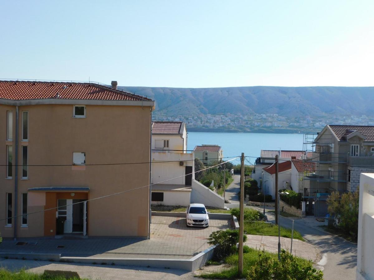 Apartmani Salus Pag Town Bagian luar foto